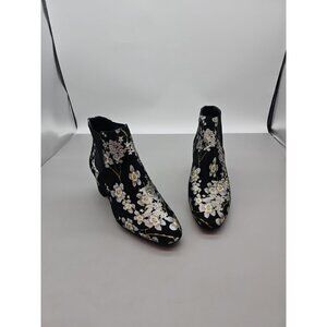 Anne Klein Women's Gorgia Black Floral Chelsea Boots Size 8 M Low Heel